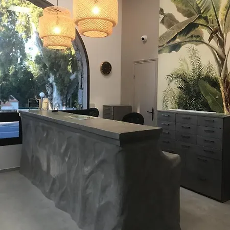 Paduella Kamp alanı Calvi (Corsica)